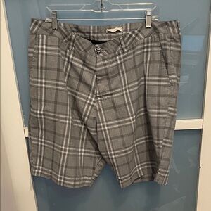 Rusty Gray Checkered Men's Shorts, 38, GUC